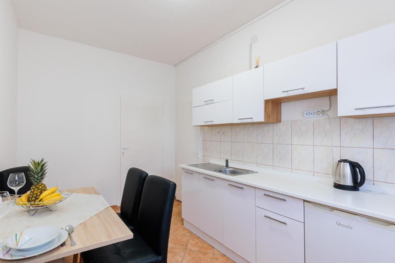 Apartman Toni Zadar Eksteriør billede